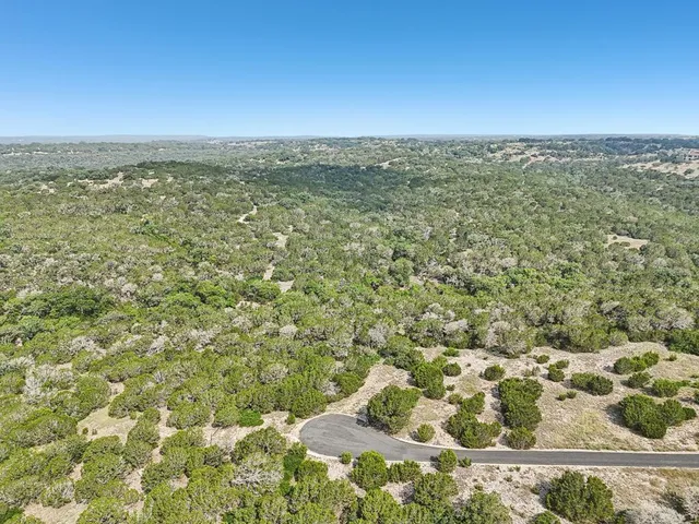 $599,900 | 225 Campfire Trail West, Hunt, TX 78024