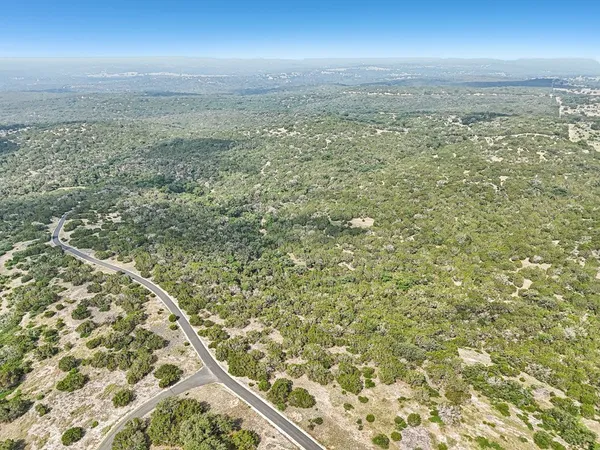 $599,900 | 225 Campfire Trail West, Hunt, TX 78024