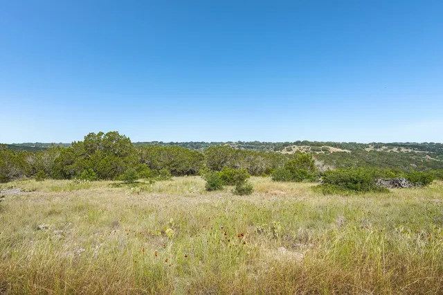 $599,900 | 225 Campfire Trail West, Hunt, TX 78024