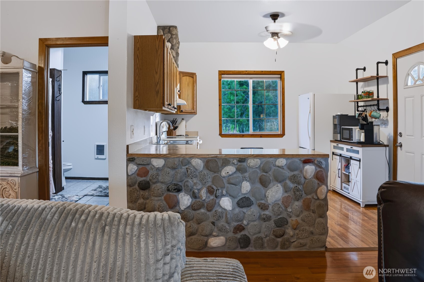 155 Tamarack Road Tonasket, WA 98855 - Photo 6 of 31