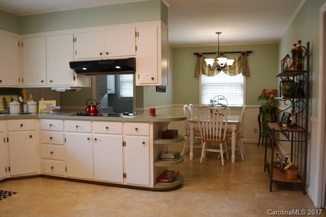 976 Pineview Lakes Road Chester, SC 29706 - Photo 11 of 23 Gallery Image 11