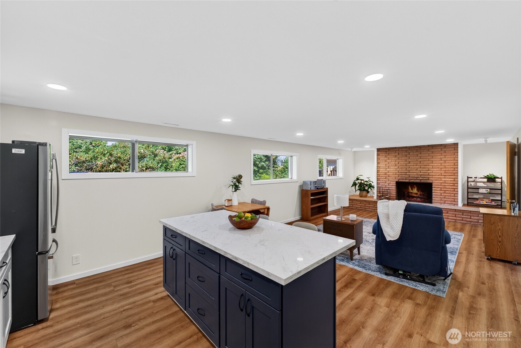 4014 Robin Road West University Place, WA 98466 - Photo 24 of 39 Gallery Image 24
