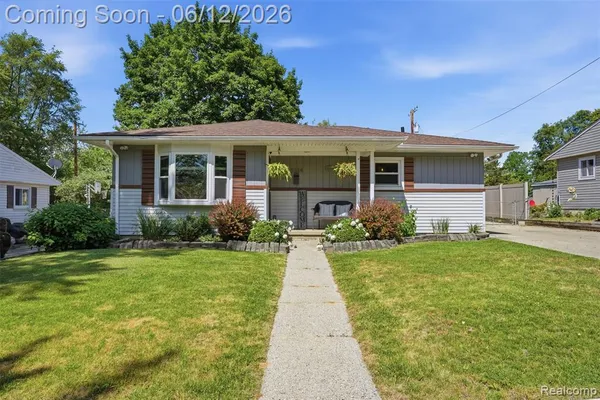 $375,000 | 5334 Military Avenue, Brighton, MI 48116