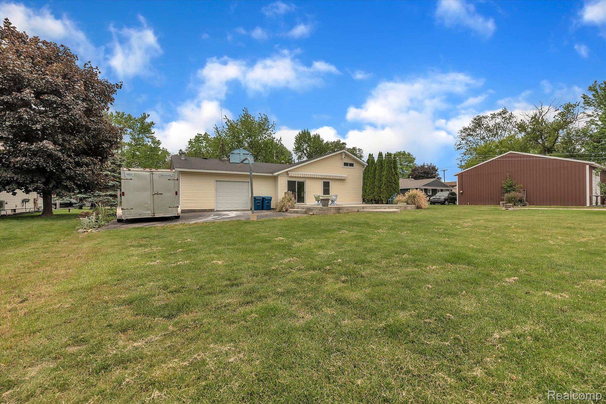 2485 Ruth Drive Fenton, MI 48430 - Photo 51 of 54 Gallery Image 51