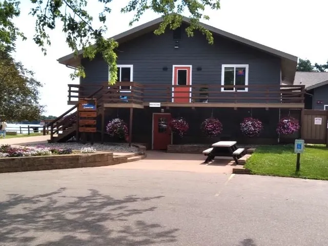 $164,900 | 930 East E, Nekoosa, WI 54457