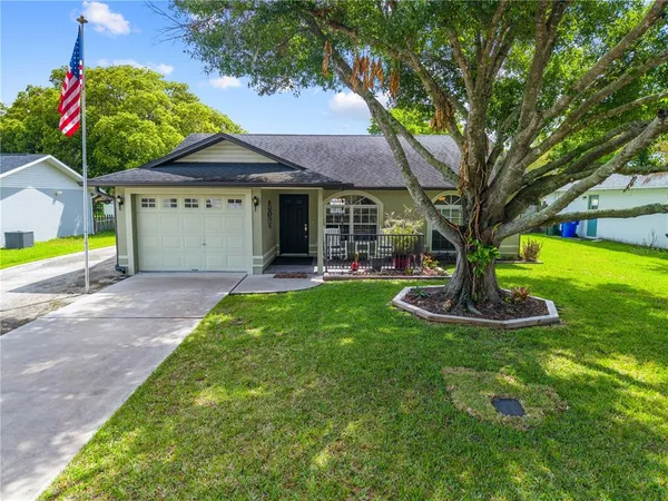 $350,000 | 325 Minnesota Avenue, St. Cloud, FL 34769
