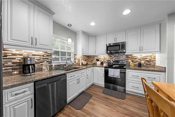 $350,000 | 325 Minnesota Avenue, St. Cloud, FL 34769