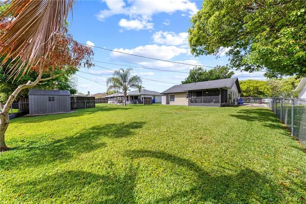 $350,000 | 325 Minnesota Avenue, St. Cloud, FL 34769