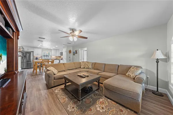 $350,000 | 325 Minnesota Avenue, St. Cloud, FL 34769