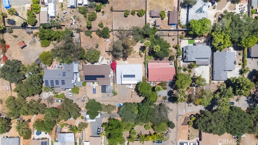 464 East Kalmia Street Fallbrook, CA 92028 - Photo 12 of 19