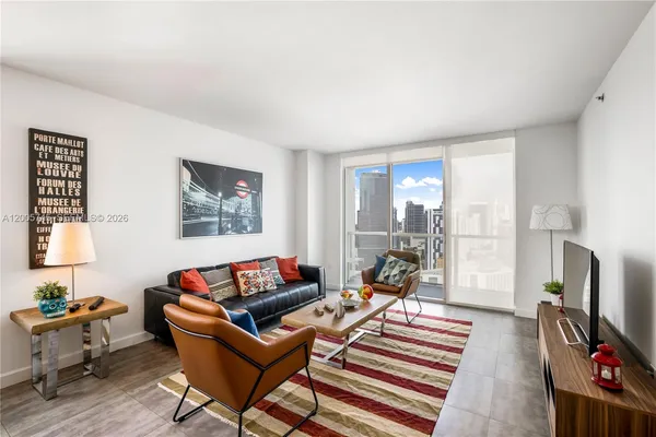 $4,500 | 500 Brickell Avenue, Unit 3907, Miami, FL 33131