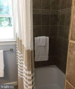 2605 Harrington Road Chester, MD 21619 - Photo 22 of 29 a bathroom with a shower