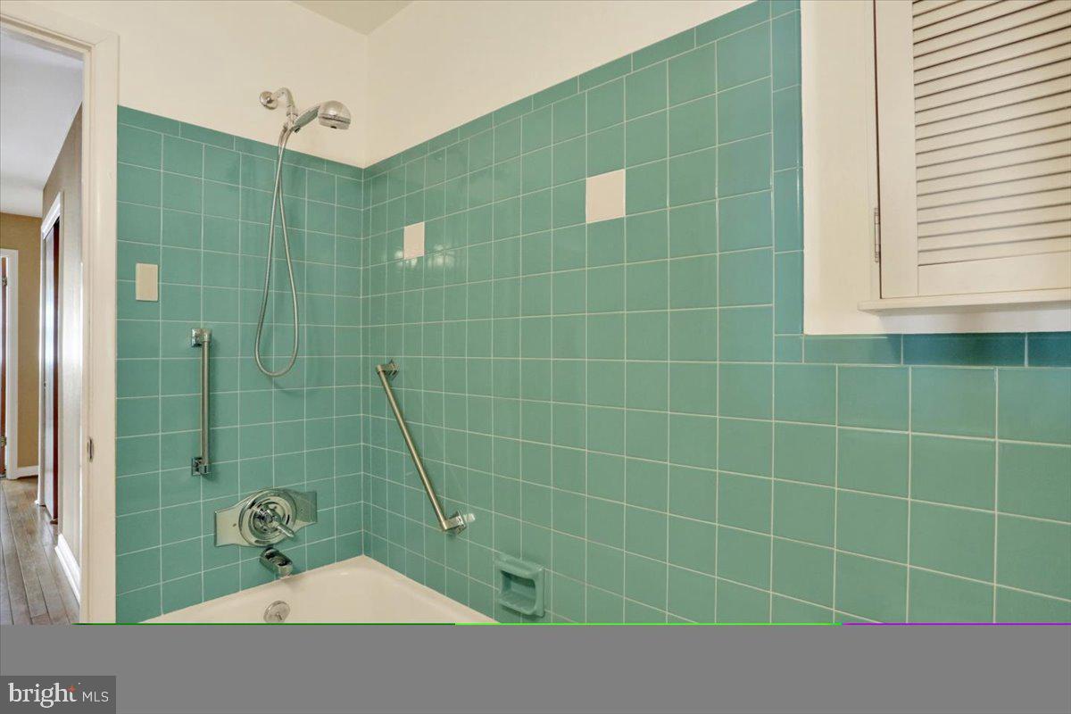 3709 Patton Street Reading, PA 19606 - Photo 22 of 34