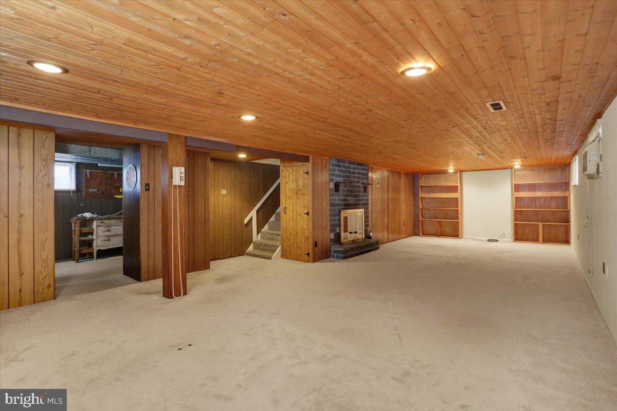 3709 Patton Street Reading, PA 19606 - Photo 23 of 34