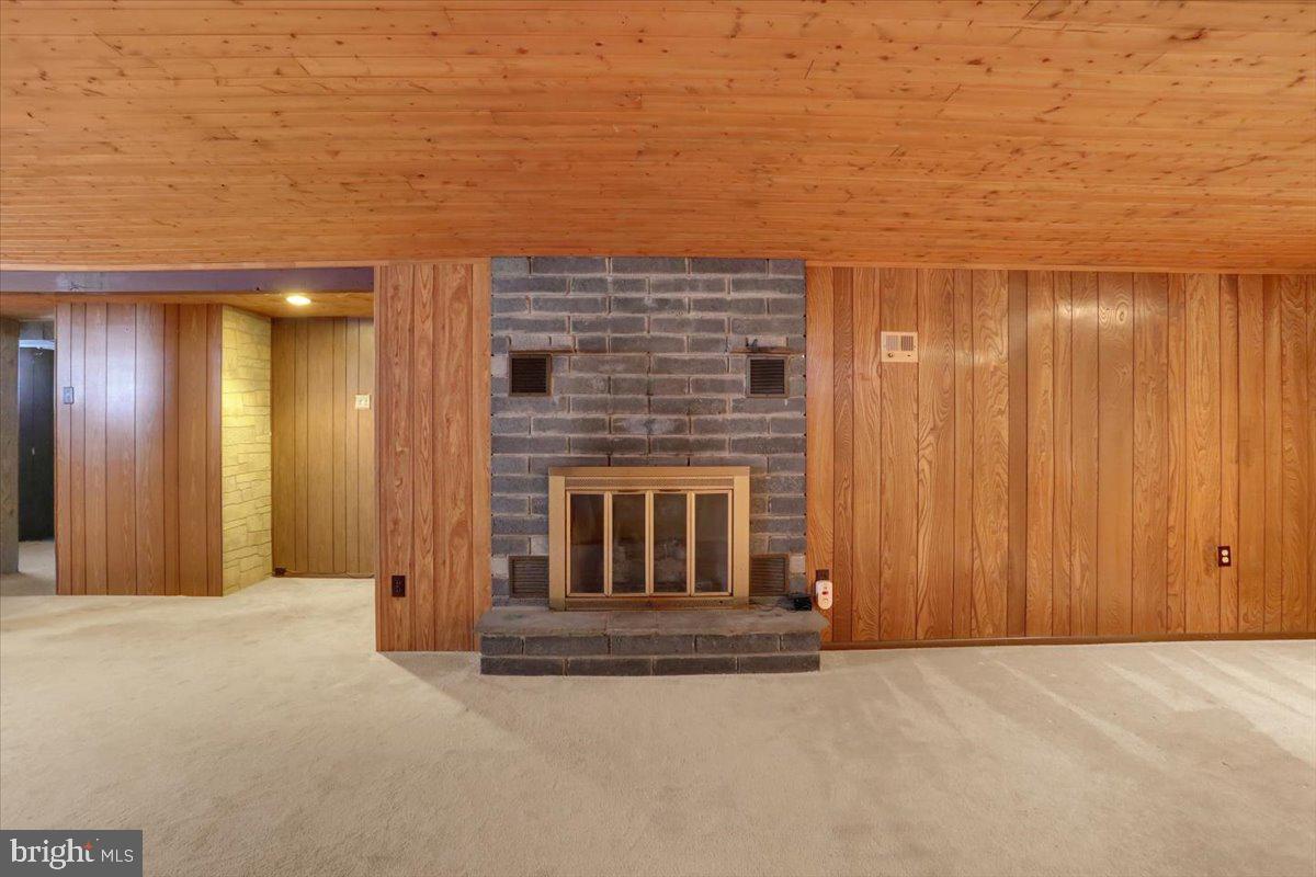 3709 Patton Street Reading, PA 19606 - Photo 25 of 34