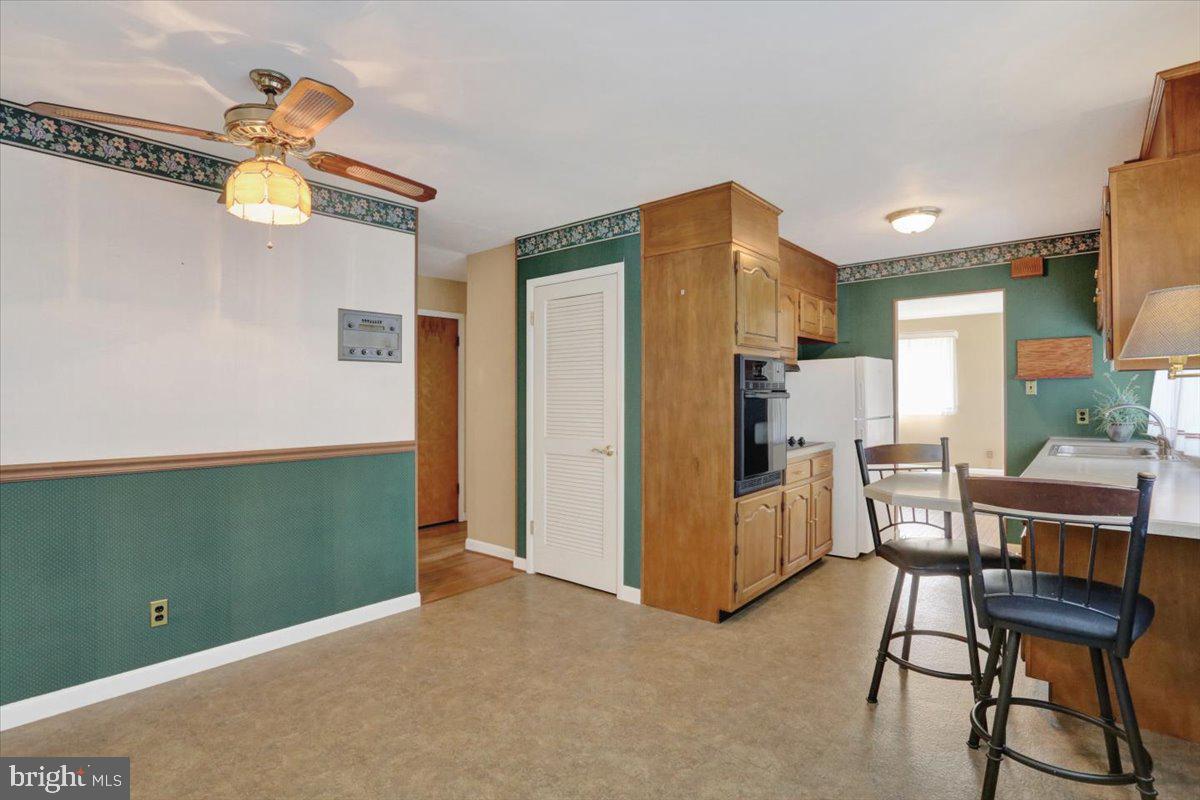 3709 Patton Street Reading, PA 19606 - Photo 6 of 34