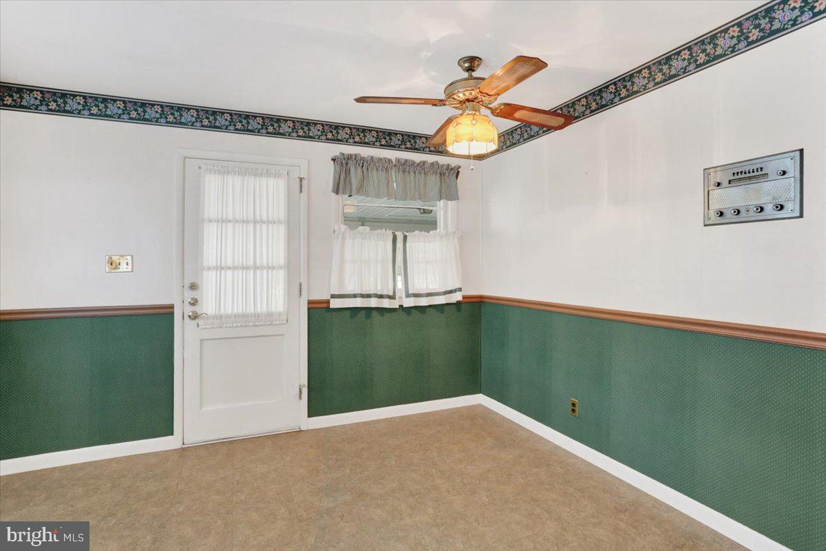 3709 Patton Street Reading, PA 19606 - Photo 8 of 34