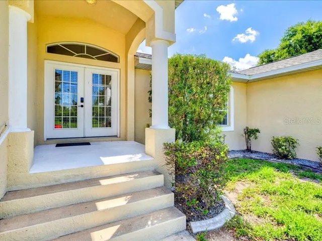 a house view with a outdoor space