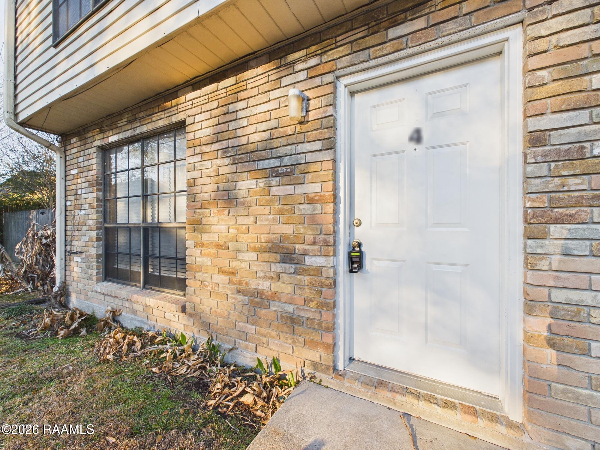 112 Country Lane, Unit 4 Lafayette, LA 70508 - Photo 2 of 19 CAM06261G6-PR0021-STILL002