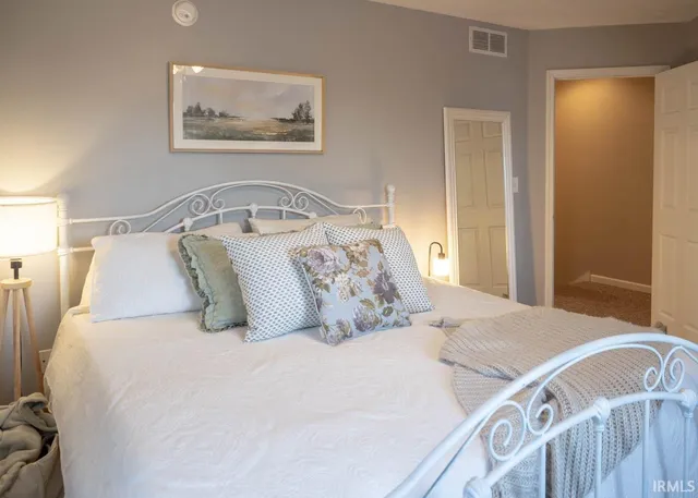 $1,750 | 1323 Cobble Creek Circle, Bloomington, IN 47401