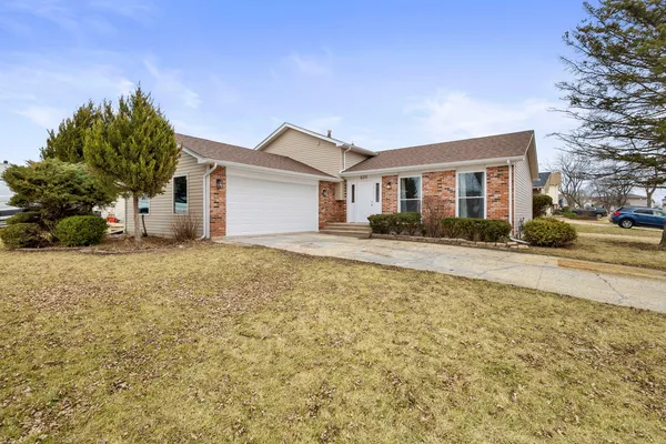 $289,000 | 620 Old Forge Lane, University Park, IL 60484