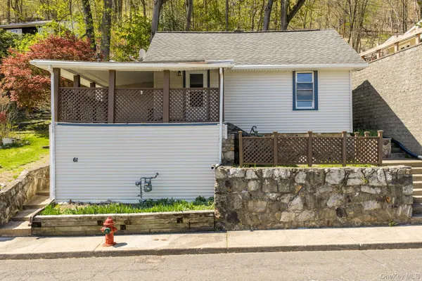 $319,000 | 61 Kleitz Avenue, Highland Falls, NY 10928