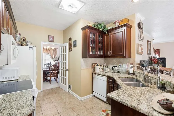 $555,000 | 3075 Zermatt Way, Snellville, GA 30078