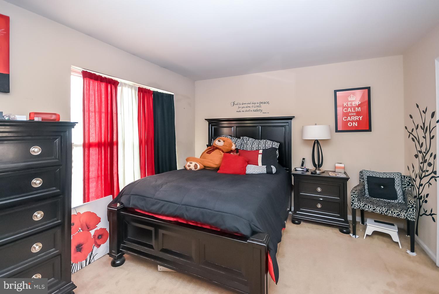 7008 Dew Drop Way Clinton, MD 20735 - Photo 16 of 29 Bedroom (Master)