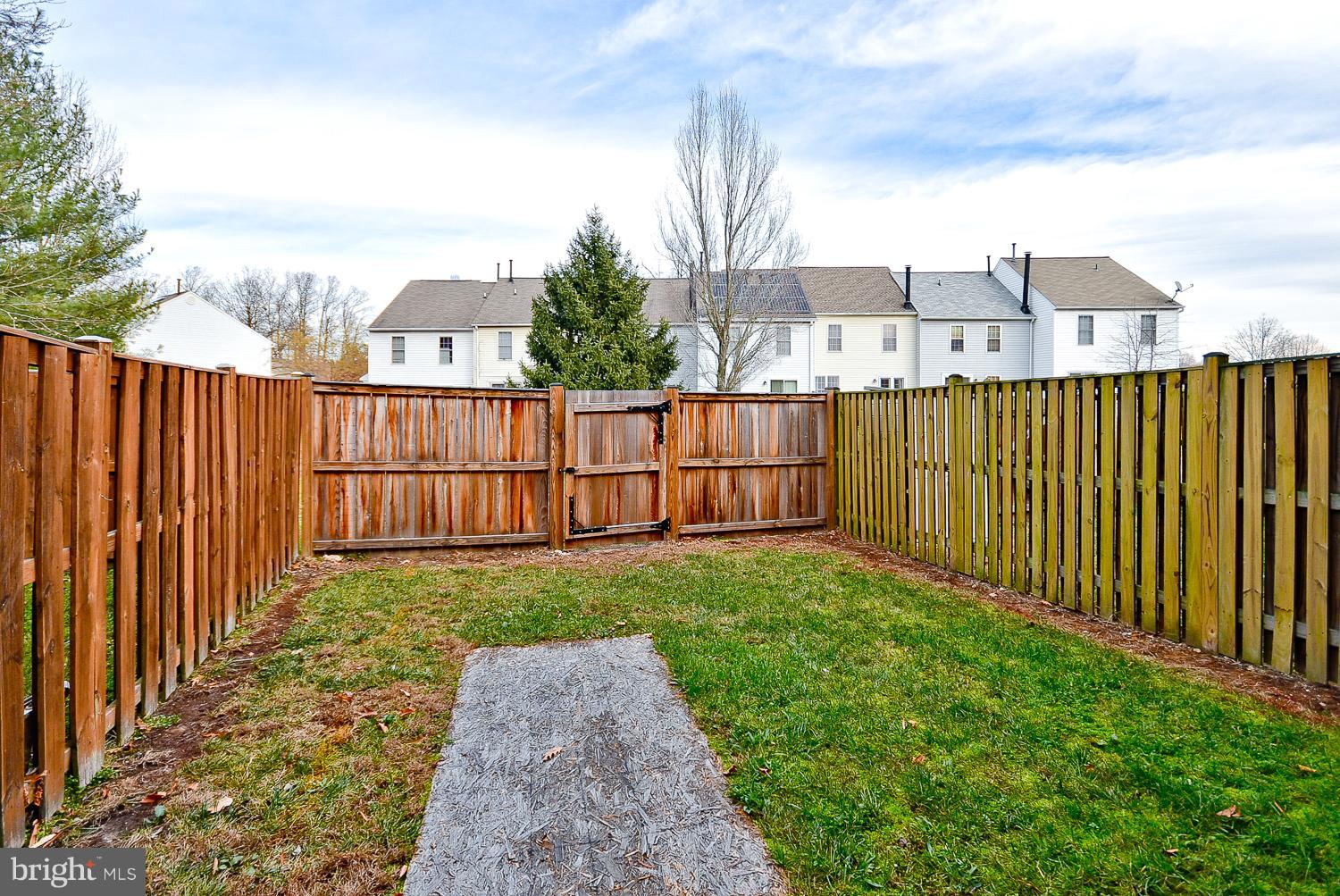 7008 Dew Drop Way Clinton, MD 20735 - Photo 23 of 29 Backyard
