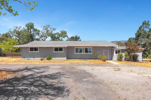 $2,199,900 | 1120 Soda Canyon Road, Napa, CA 94558