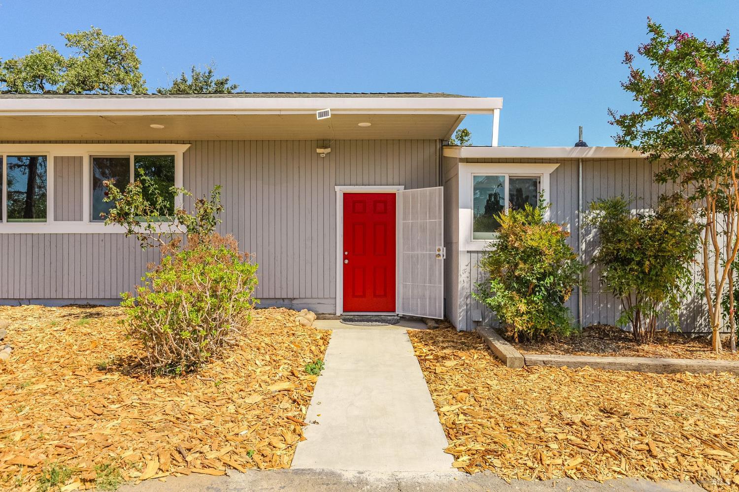 1120 Soda Canyon Road Napa, CA 94558 - Photo 5 of 38 a front view of house with yard