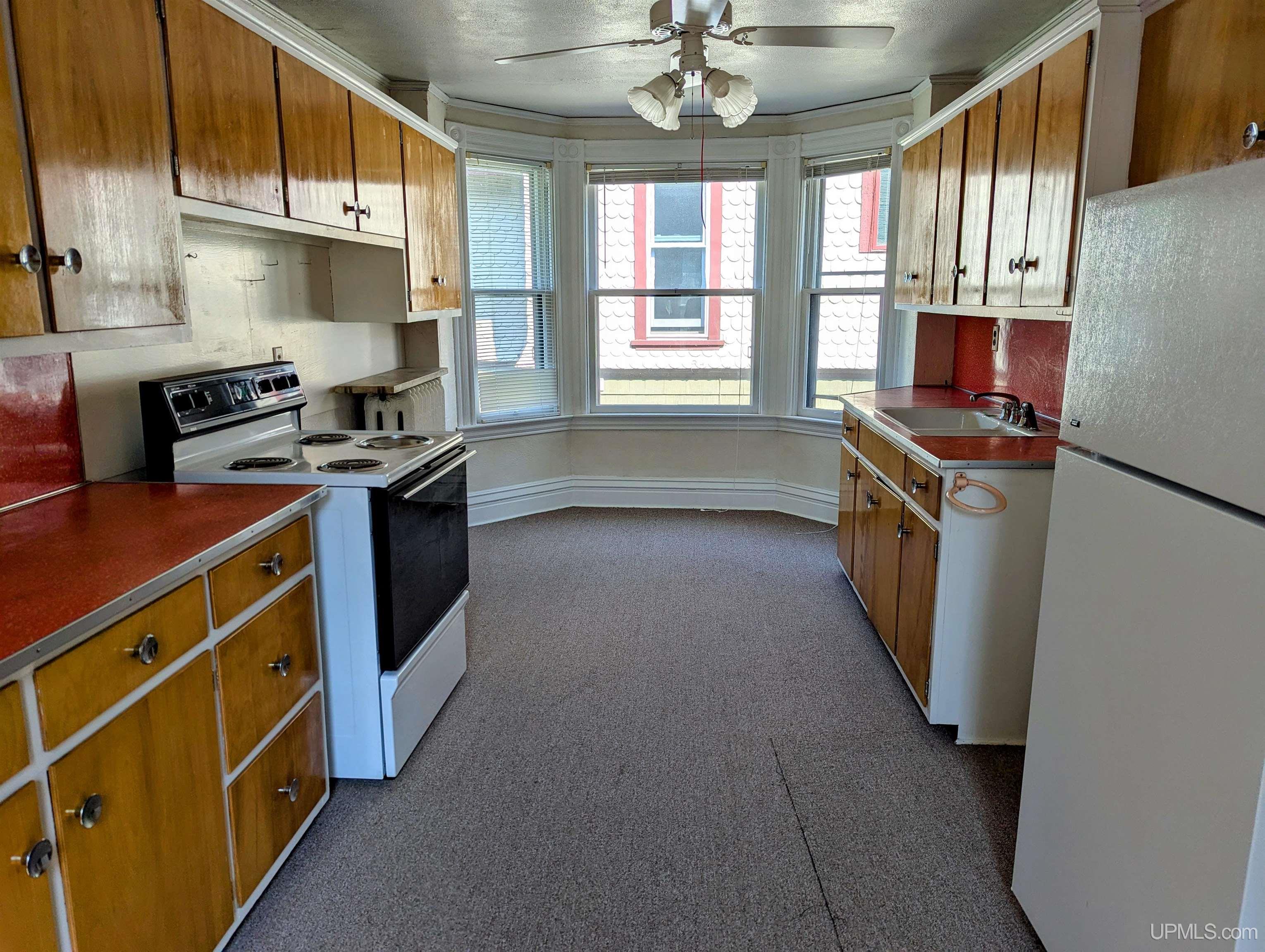 343 East Ridge Street Marquette, MI 49855 - Photo 48 of 69