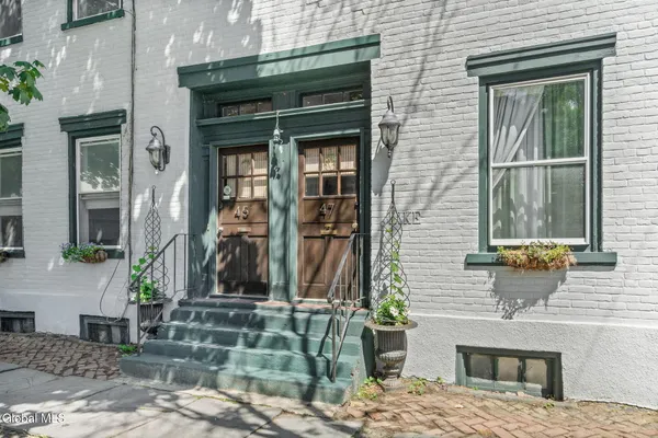 $479,000 | 45 Front Street, Schenectady, NY 12305