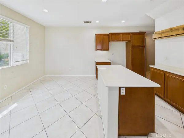 $385,000 | 27919 Cactus Avenue, Unit B, Moreno Valley, CA 92555