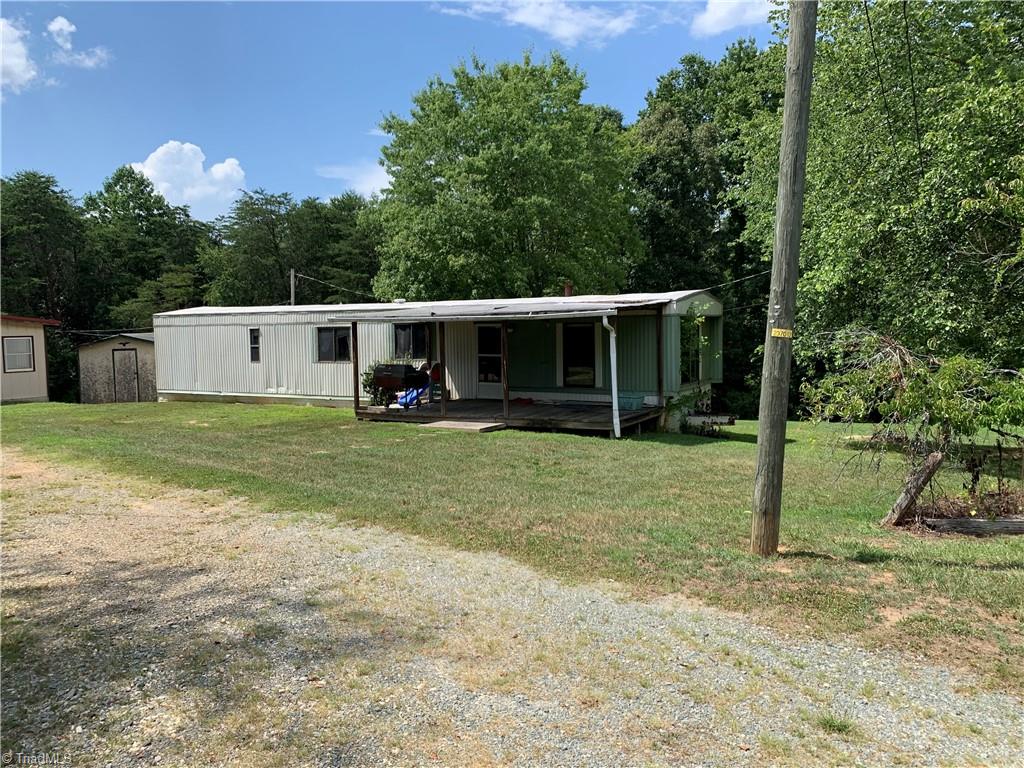 1983 Payne Road Lexington, NC 27295 - Photo 2 of 10 Gallery Image 2