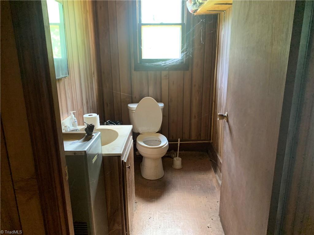 1983 Payne Road Lexington, NC 27295 - Photo 7 of 10 Gallery Image 7