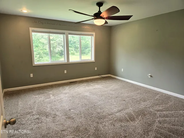 $449,900 | 241 Oswego Road, Jellico, TN 37762