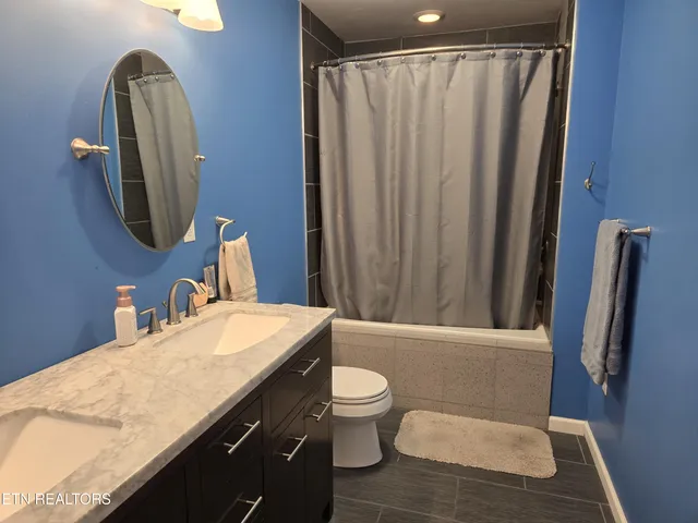 $449,900 | 241 Oswego Road, Jellico, TN 37762