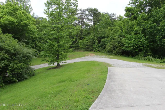 $449,900 | 241 Oswego Road, Jellico, TN 37762