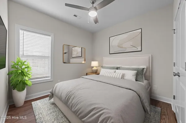 $1,925 | 4229 Laurel Rdg Drive, Unit B, Greenville, NC 27834