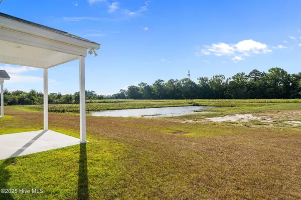 $1,925 | 4229 Laurel Rdg Drive, Unit B, Greenville, NC 27834