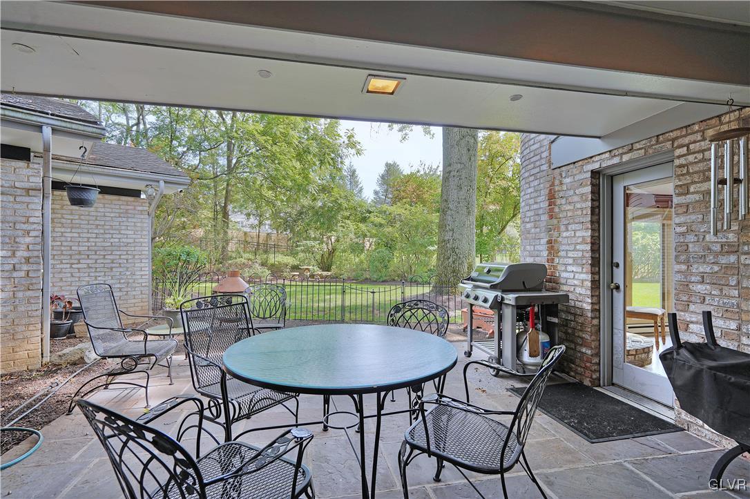 2040 Overhill Road Allentown, PA 18103 - Photo 11 of 49 Gallery Image 11