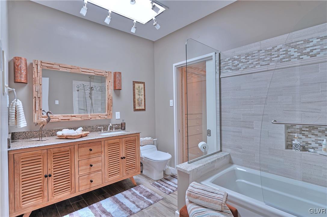 2040 Overhill Road Allentown, PA 18103 - Photo 28 of 49 Gallery Image 28