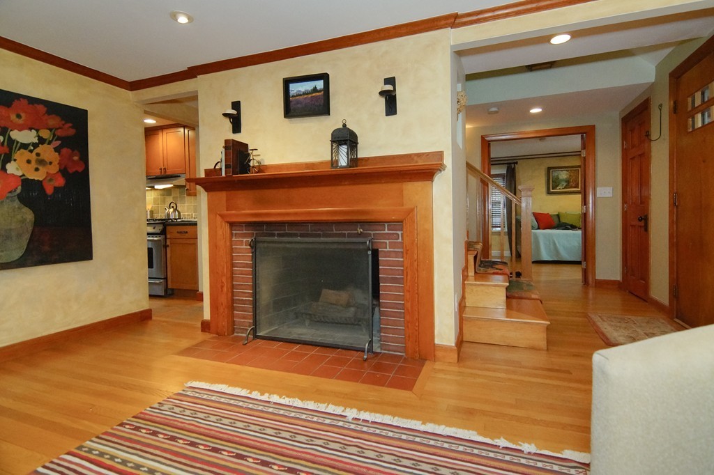 30 Blake Road Lexington, MA 02420 - Photo 2 of 24