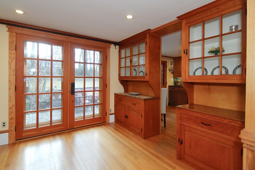30 Blake Road Lexington, MA 02420 - Photo 7 of 24