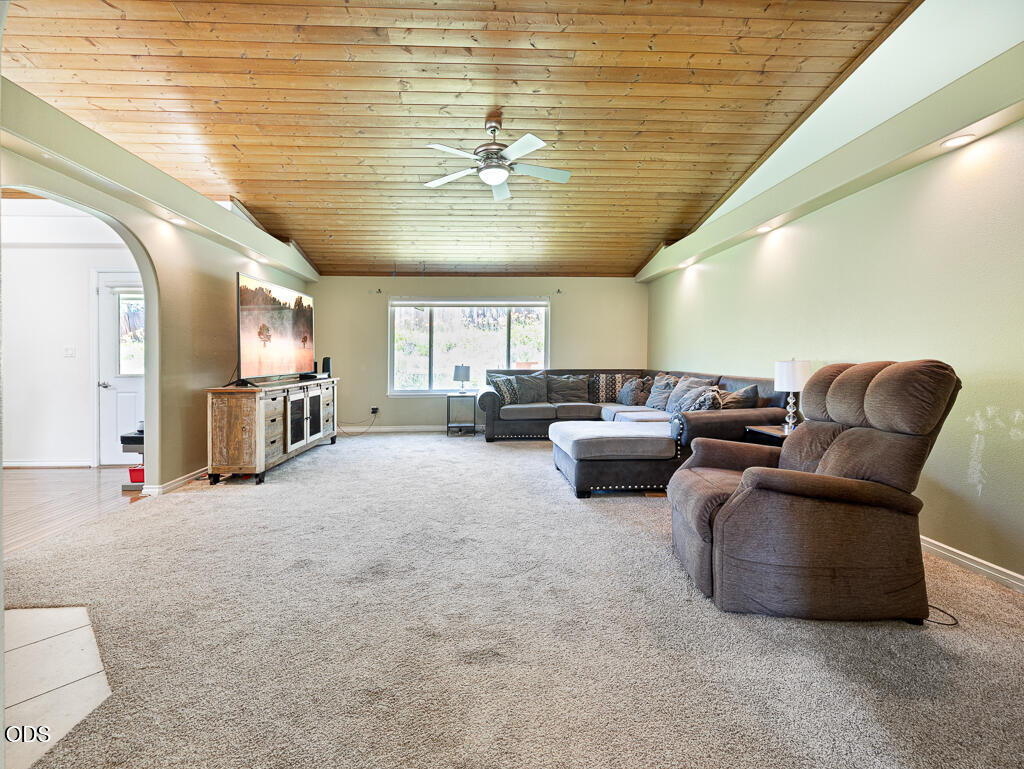 134 Ridgecrest Drive Klamath Falls, OR 97601 - Photo 6 of 31