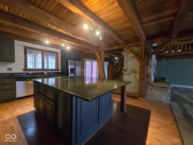 $566,500 | 7956 West County Road 75 South, Greencastle, IN 46135