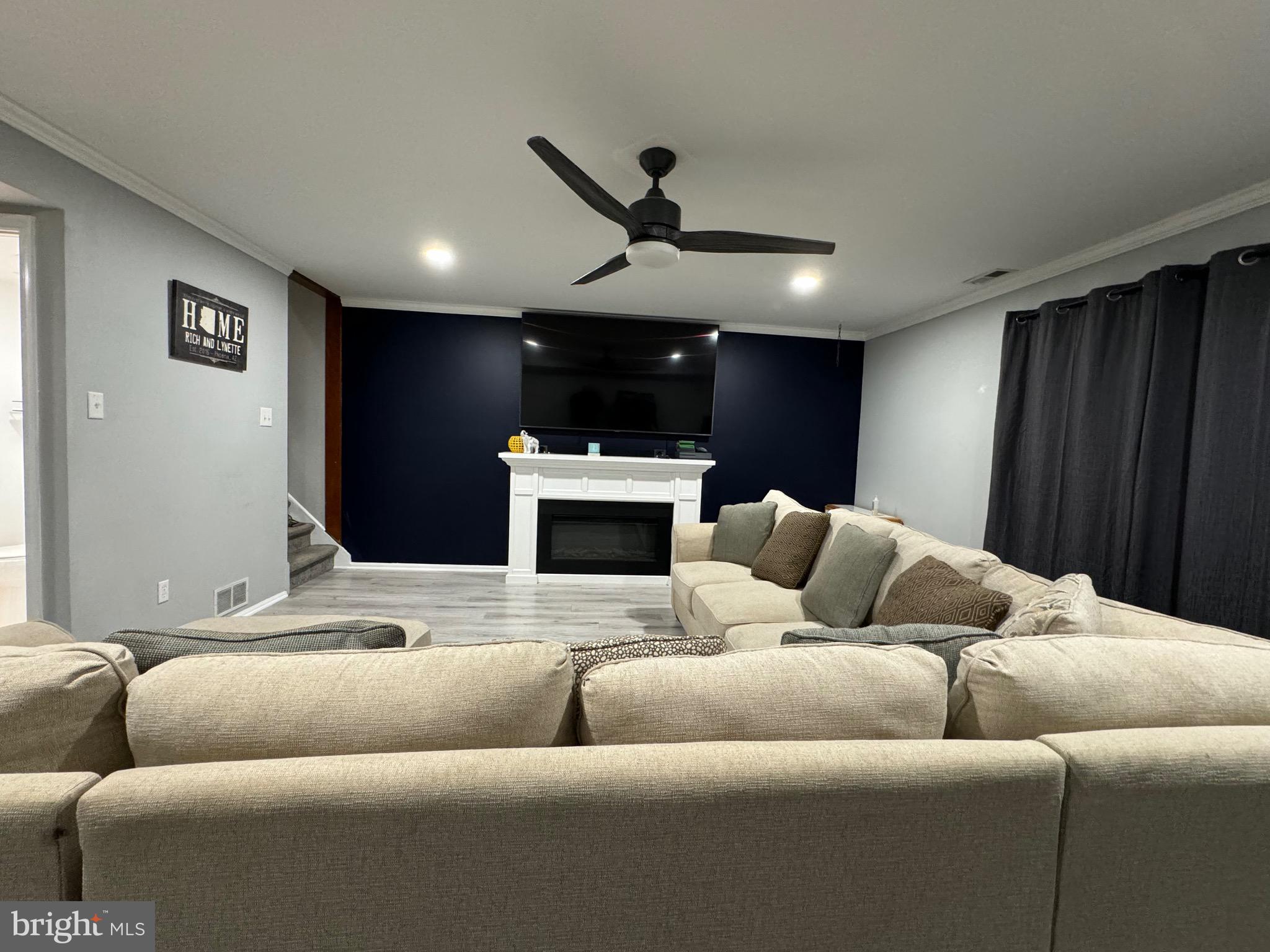 3373 Red Lion Road Philadelphia, PA 19114 - Photo 19 of 29 Family Room Lower Level