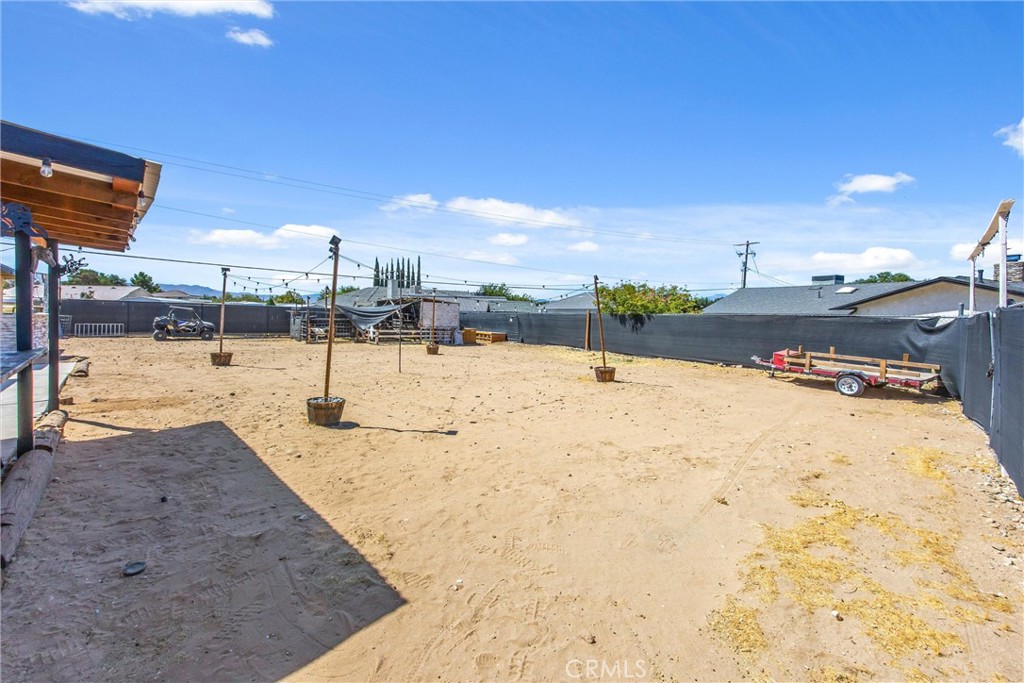 19185 Shoshonee Road Apple Valley, CA 92307 - Photo 38 of 43 Gallery Image 38