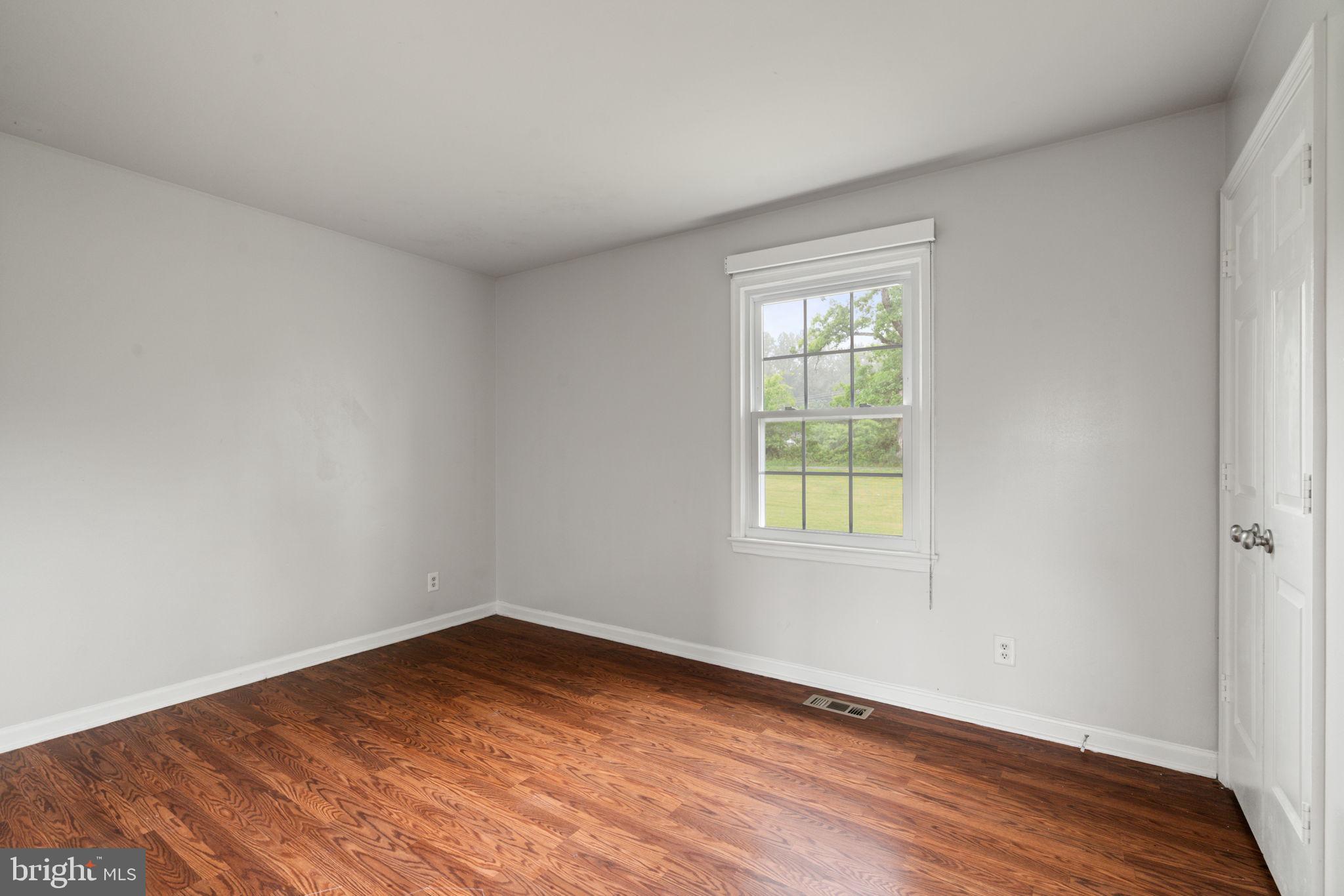 1585 Mountain View Road Stafford, VA 22554 - Photo 24 of 41